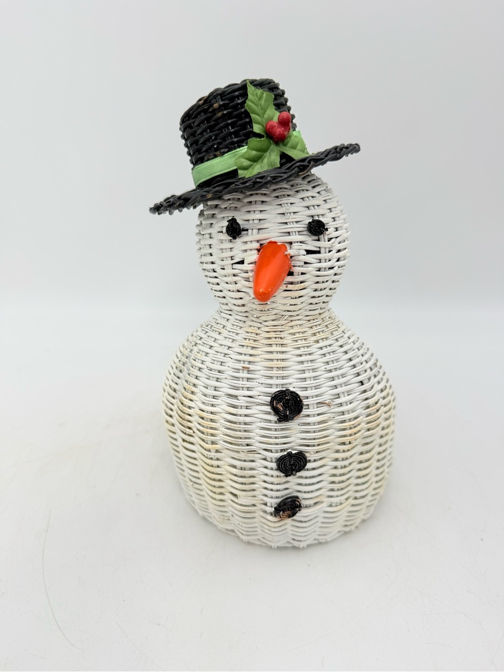 vintage Avon "Sam the Snowman" wicker rattan planter and candy dish - 80s